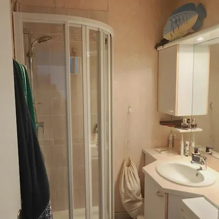 Port De * フェカン