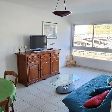 Port De Apartment